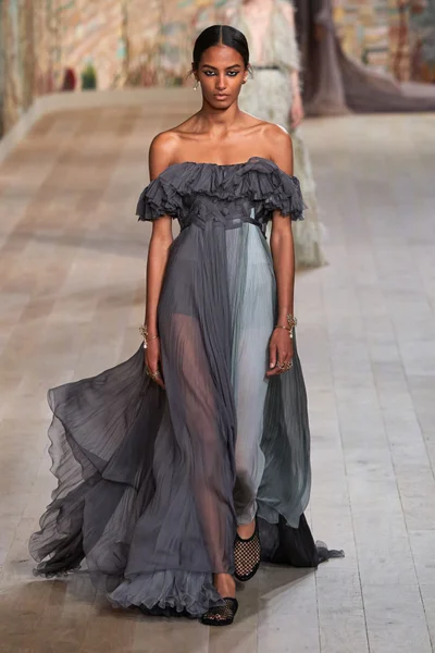Look 71